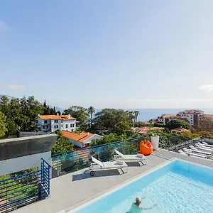 Terrace Mar Funchal (Madeira)