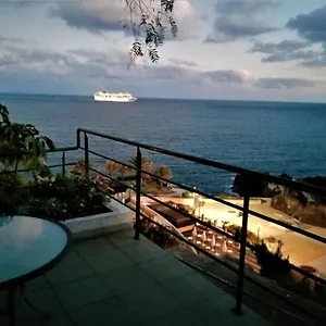 Calaca Funchal (Madeira)